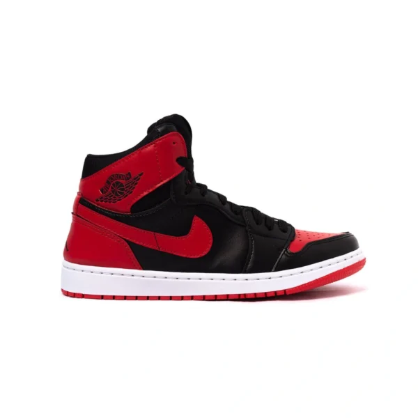 Tênis Nike Air Jordan 1 MID Cano Médio