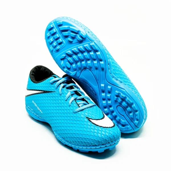 Chuteira Society Nike Hypervenom