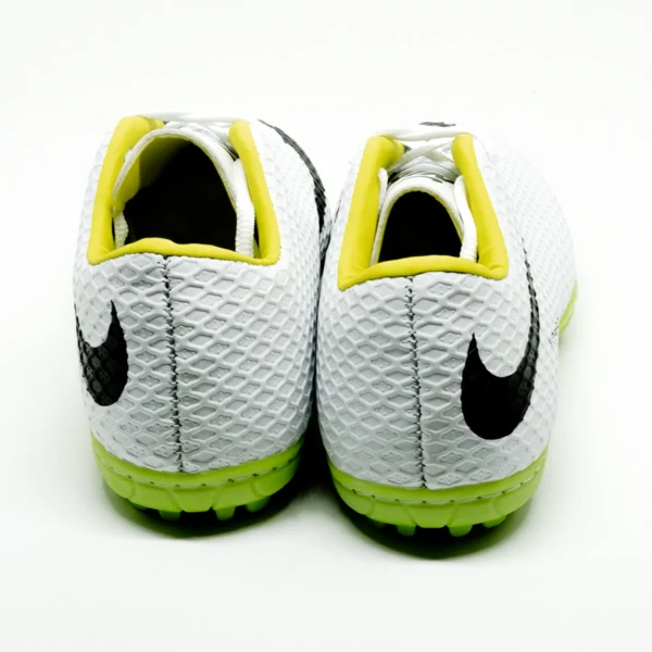 Chuteira Society Nike Hypervenom