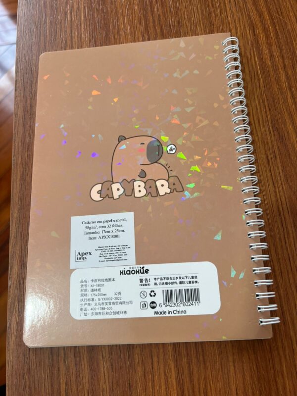 Caderno Capivara 32 Folhas Capa que Brilha